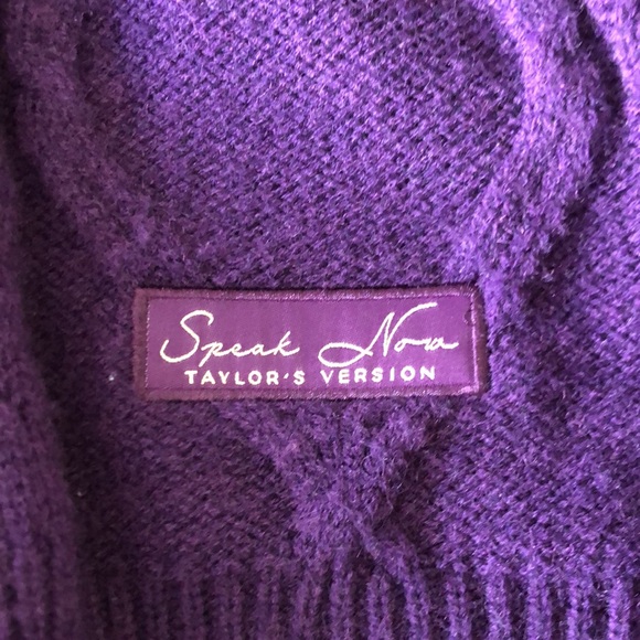TAYLOR SWIFT SPEAK NOW CARDIGAN - Picture 2 of 5